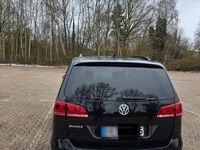 Gebraucht VW Sharan Highline 150 PS (110 kW) 2018 Schwarz Van / Kleinbus