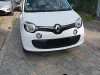 Gebraucht Renault Twingo Life 69 PS (50 kW) 2016 Weiß Kleinwagen