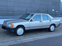 Gebraucht Mercedes 190 102 PS (75 kW) 1988 Beige Limousine