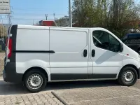 Gebraucht Opel Vivaro 145 PS (106 kW) 2011 Weiß Van / Kleinbus