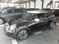 Gebraucht Mini Cooper Classic 136 PS (100 kW) 2023 Schwarz Kleinwagen