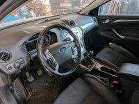 Gebraucht Ford Mondeo 145 PS (106 kW) 2007 Schwarz Kombi