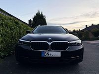 Gebraucht BMW 520 190 PS (139 kW) 2020 Schwarz Kombi
