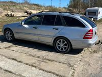 Gebraucht Mercedes C200 163 PS (119 kW) 2003 Grau Kombi