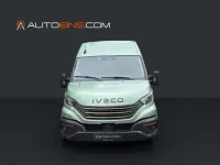 Second-hand Iveco Daily 156 CP (114 kW) 2025 Verde Monovolum
