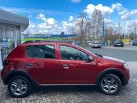 Gebraucht Dacia Sandero Prestige 90 PS (66 kW) 2020 Rot SUV