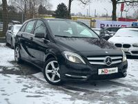 Gebraucht Mercedes B180 109 PS (80 kW) 2012 Schwarz Van / Kleinbus