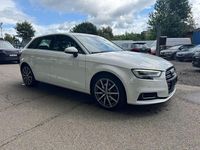 Gebraucht Audi A3 Sportback Design 184 PS (135 kW) 2019 Weiß Kleinwagen