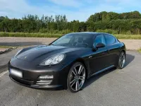 Gebraucht Porsche Panamera 299 PS (219 kW) 2011 Grau Kleinwagen