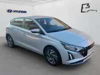 Neu Hyundai i20 Trend 90 PS (66 kW) 2026 Rot Kleinwagen