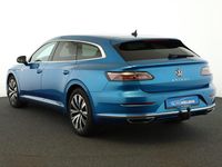 Gebraucht VW Arteon Elegance 200 PS (147 kW) 2022 Eisvogelblau metallic
