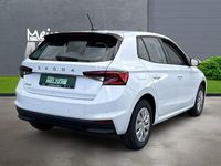 Neu Skoda Fabia Essence 80 PS (58 kW) 2025 Moonweiß Kleinwagen