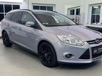 Gebraucht Ford Focus SYNC Edition 125 PS (91 kW) 2014 Micastonesilber metallic Kombi