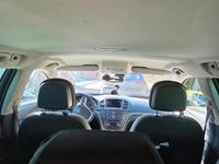 Usado Opel Insignia 160 HP (117 kW) 2012 Cinzento Carrinha