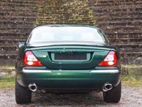 Gebraucht Jaguar XJR 396 PS (291 kW) 2004 Grün Limousine
