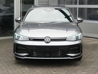 Nowe VW Passat Pro 193 KM (141 kW) 2026 Szary Kombi