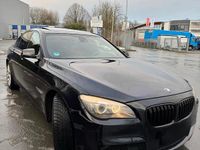 Gebraucht BMW 740 Shadowline 306 PS (225 kW) 2010 Schwarz Limousine