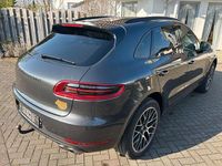 Gebraucht Porsche Macan S 258 PS (189 kW) 2017 Grau SUV