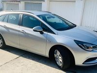 Gebraucht Opel Astra Edition 136 PS (100 kW) 2018 Silber Kombi