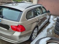 Gebraucht BMW 325 204 PS (150 kW) 2010 Beige Kombi