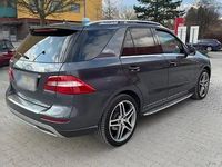 Gebraucht Mercedes ML350 258 PS (189 kW) 2013 Grau SUV