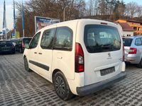 Gebraucht Peugeot TePee Active 92 PS (67 kW) 2013 Weiß Kombi