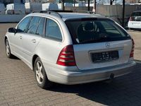 Gebraucht Mercedes C200 116 PS (85 kW) 2001 Silber Limousine