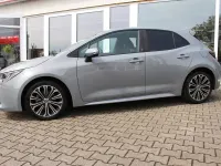 Używany Toyota Corolla Team 116 KM (85 kW) 2022 Szary Sedan/Limuzyna