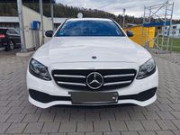 Gebraucht Mercedes E220 Avantgarde 194 PS (142 kW) 2017 Weiß Limousine