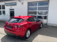 Gebraucht Mazda 3 Center-Line 120 PS (88 kW) 2014 Rubinrot metallic Kleinwagen