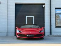 Gebraucht Ferrari 296 829 PS (609 kW) 2024 Rot Cabrio