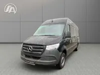 Używany Mercedes Sprinter 170 KM (125 kW) 2023 Czarny Van