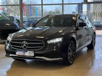 Gebraucht Mercedes E300 306 PS (225 kW) 2023 Grau Kombi