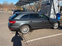 Gebraucht Audi A4 Design 190 PS (139 kW) 2017 Grau Kombi