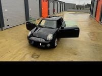 Gebraucht Mini Cooper 120 PS (88 kW) 2007 Schwarz Kleinwagen