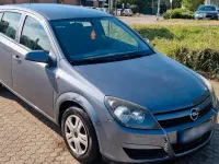 Gebraucht Opel Astra 104 PS (76 kW) 2005 Grau Limousine