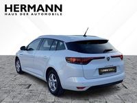 Gebraucht Renault Mégane IV Zen 116 PS (85 kW) 2020 Weiß Limousine