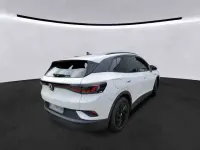 Gebraucht VW ID.4 Pro Performance 150 kW (204 PS) 2023 Gletscherweiß metallic SUV
