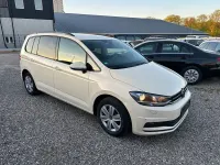 Gebraucht VW Touran Comfortline 150 PS (110 kW) 2023 Beige Van / Kleinbus