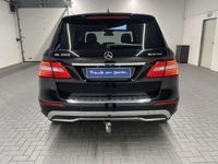 Gebraucht Mercedes ML350 258 PS (189 kW) 2014 Schwarz (schwarz) SUV