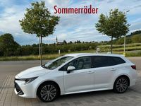 Gebraucht Toyota Corolla Team 184 PS (135 kW) 2022 Weiß Kombi