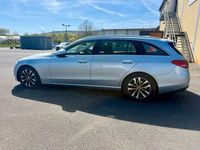 Gebraucht Mercedes C220 200 PS (147 kW) 2022 Silber Limousine