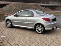 gebraucht Peugeot 206 CC Cabriolet Platinum.Klima.Leder.Tüv 10.25