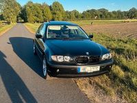 Gebraucht BMW 318 143 PS (105 kW) 2004 Schwarz Limousine