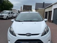 gebraucht Ford Fiesta 1,6 TDCi 55kW DPF Titanium Titanium