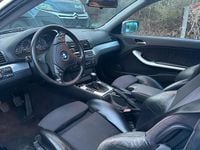 Gebraucht BMW 320 150 PS (110 kW) 2000 Silber Coupé