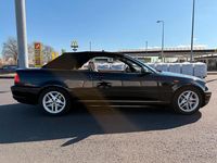 Second-hand BMW 325 192 CP (141 kW) 2004 Negru Cabrio