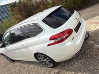 Gebraucht Peugeot 308 SW 150 PS (110 kW) 2016 Weiß Kombi