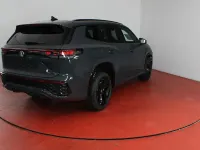 Neu VW Tayron R-line 150 PS (110 kW) 2026 Uranograu SUV