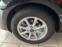 gebraucht Ford Fiesta 1.1 Trend 5 Türer Klima, Alu 15", WiPa, Tele BT